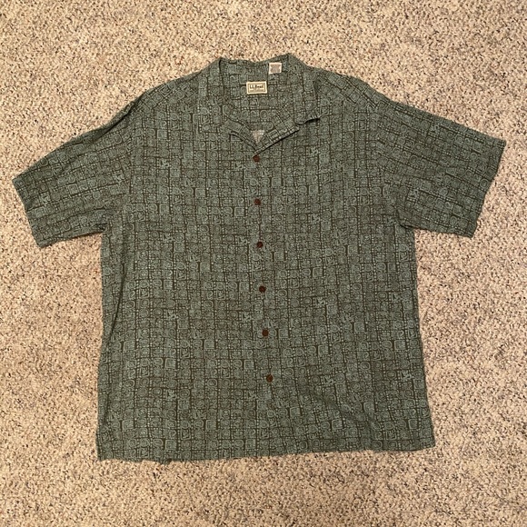 LL Bean Aztec Short Sleeve Button Up Green Sz L - Picture 1 of 5